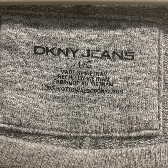 DKNY Jeans Sweater - Picture 4 of 6